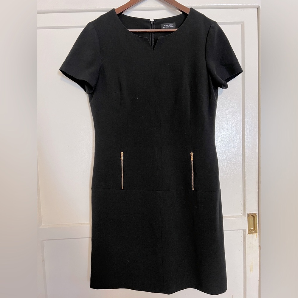 Tahari size 8 dress. Used. Smoke/pet free home.